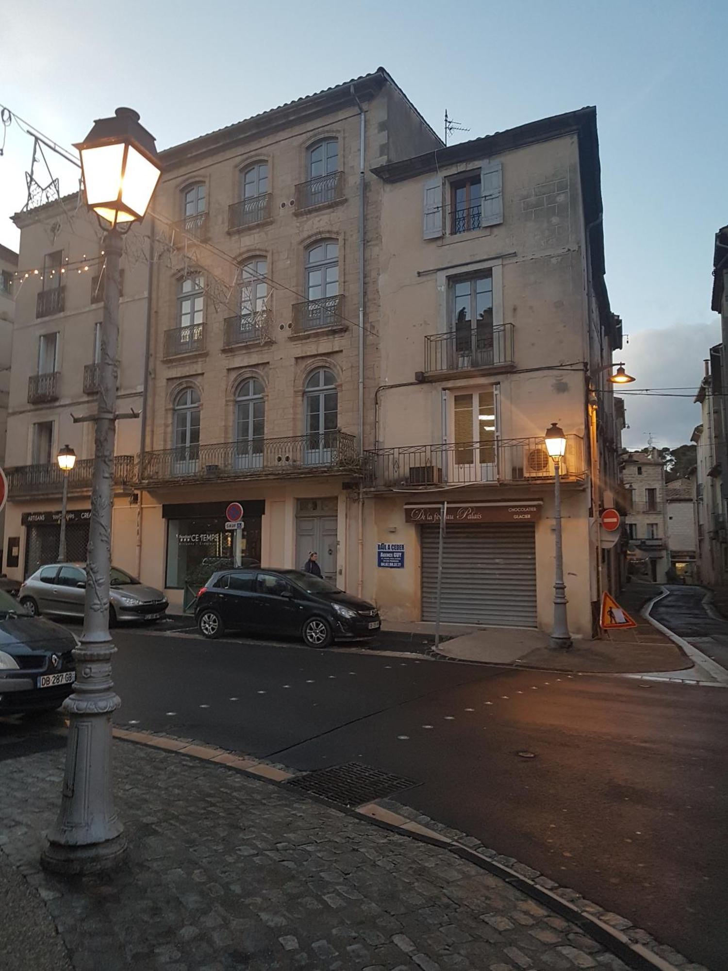 Mes A Moi In Pezenas - Appartements De Charme - Baignoire Balneo Kültér fotó